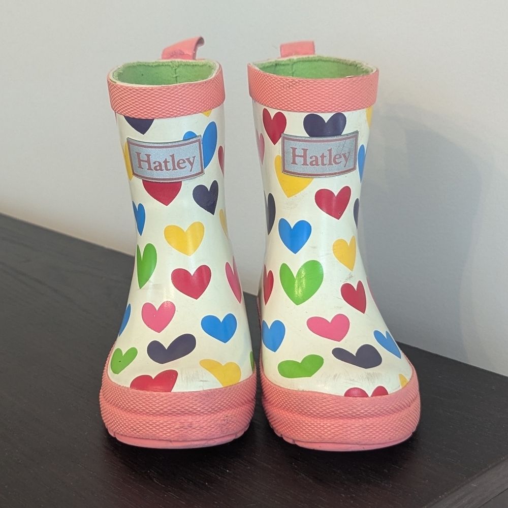 Hatley Toddler Rain Boots w/Rainbow Hearts